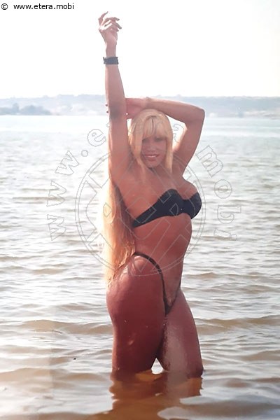 Nicole Vip Venturiny  MILANO 3533538868